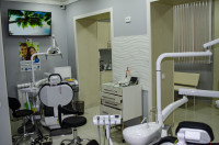 Все виды стоматологических услуг (лечение, удаление, протезирование, имплантация , отбеливание )