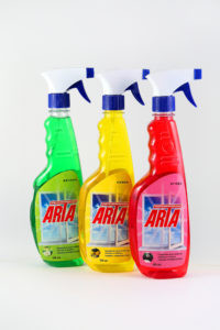 Жидкое моющее средство для стекол "ARTA" 500 мл