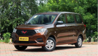 пассажирский автомобиль WULING -  NEW  Hongguang plus 5 местный