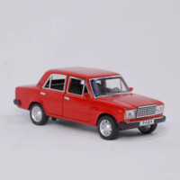 VAZ-2105 Lada qizil o'yinchoq mashina modeli