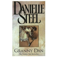 Danielle Steel: Granny Dan (used)