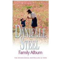 Danielle Steel: Family Album (used)