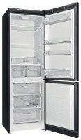 Холодильник Indesit DS 4180 B