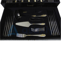 Набор столовых приборов в чемодане от Zepter 86 предметов