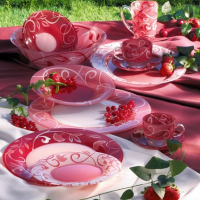 Столовый сервиз Luminarc Plenitude red  46 пред