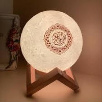 Ночная лампа "Луна", читающая Коран