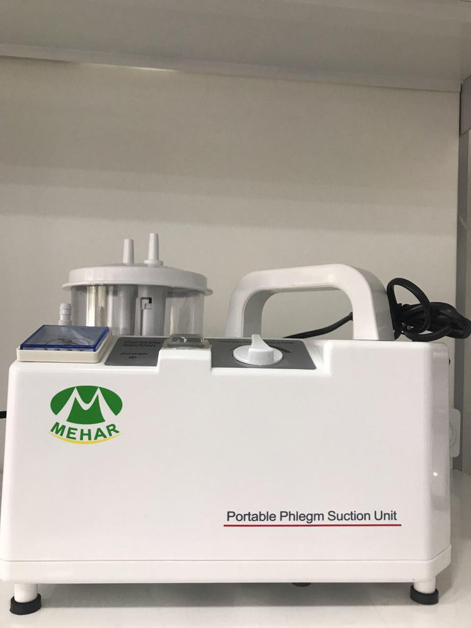 Portable phlegm suction unit (Аппарат для слюноотсоса)